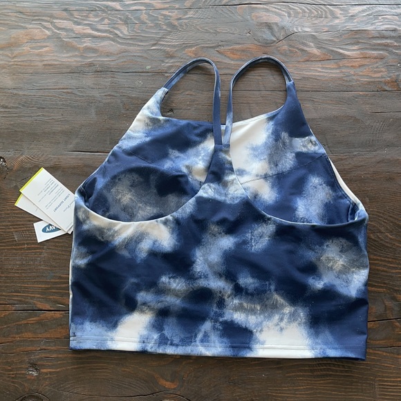 Old Navy, Large, activewear, crop top, never worn - Picture 2 of 4